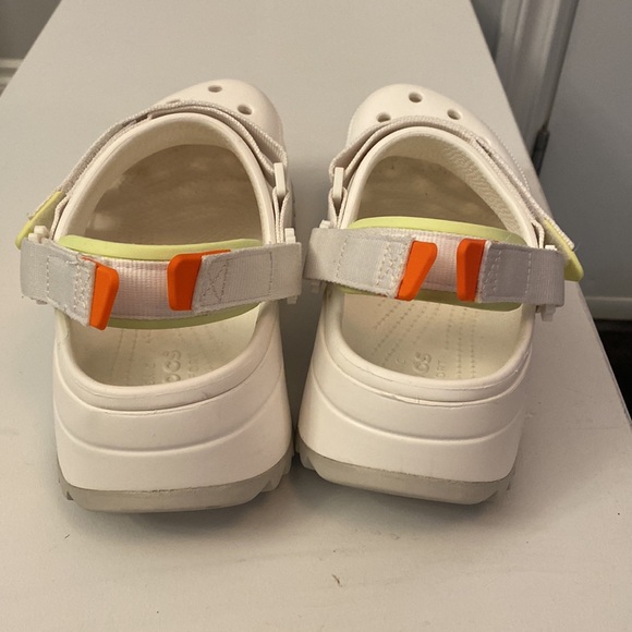 ❗️SOLD❗️Crocs Classic Hiker Clog White Sandals Size 9 - Picture 5 of 11
